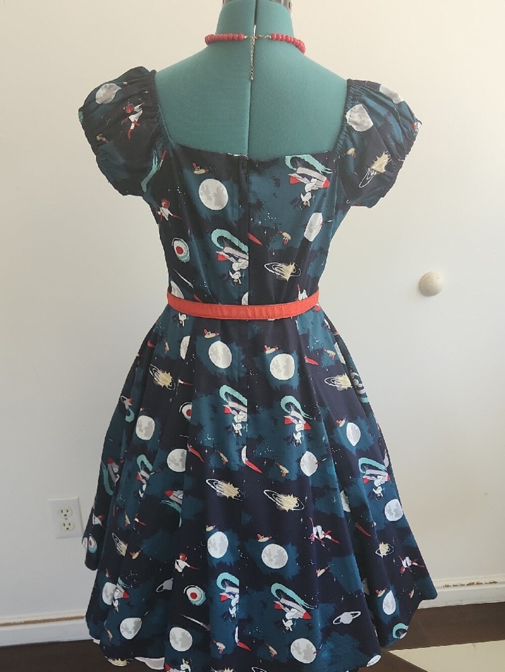 🚀Collectif Navy Space-Print Dress with Red And Dark Blues. SZ M US 8 Uk 12 - Picture 3 of 12